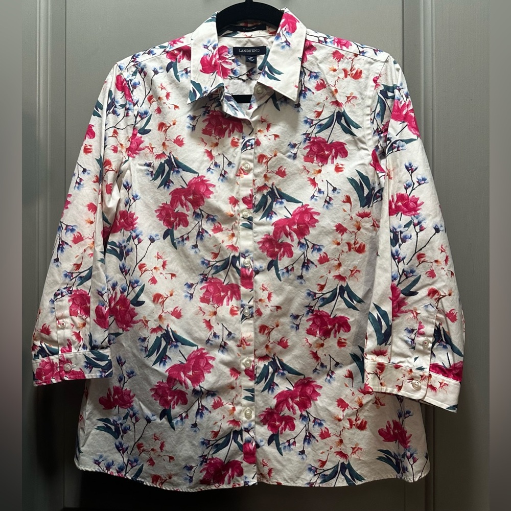 Lands’ End Size 10 No Iron Supima Cotton Floral 3/4 Sleeve Buttoned Shirt EUC
